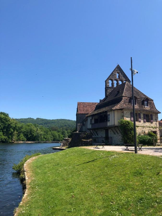 Bed and Breakfast Le Coeur Du Quai Beaulieu-sur-Dordogne Exterior foto